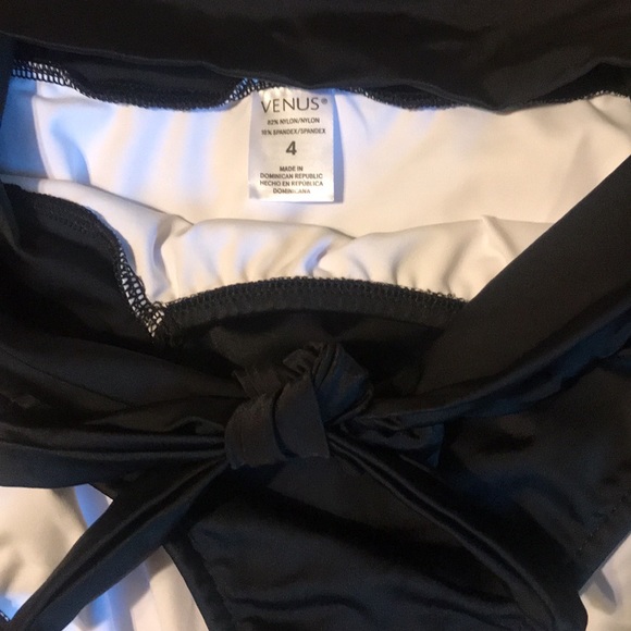 NWT Venus slenderizing tankini size 6 with high waist bikini bottoms size 4. - Picture 9 of 13